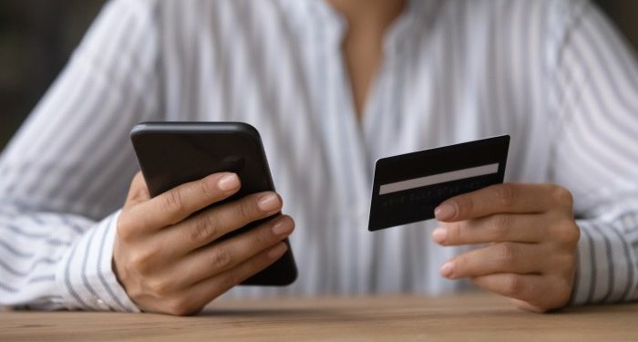 How to block the financial scammers on social media