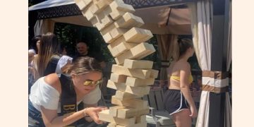 SEC commissioner Crenshaw rips the agency’s ‘regulatory Jenga’