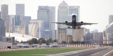 Insurers win relief on commercial policies from UK regulator