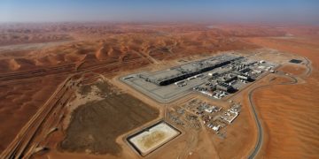 Saudi Arabia to ‘take stock’ of spending after oil price drop