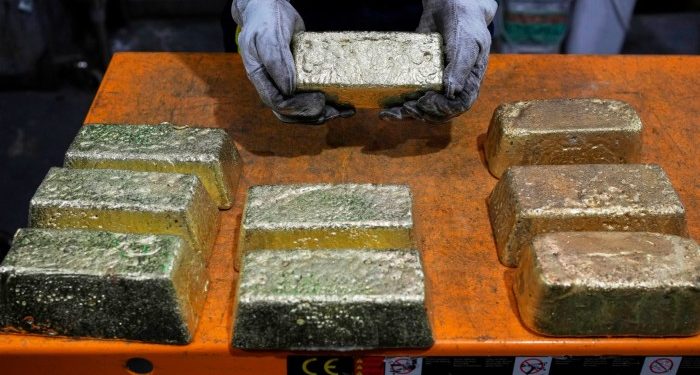 Singapore seeks to rival London and New York with new gold contract