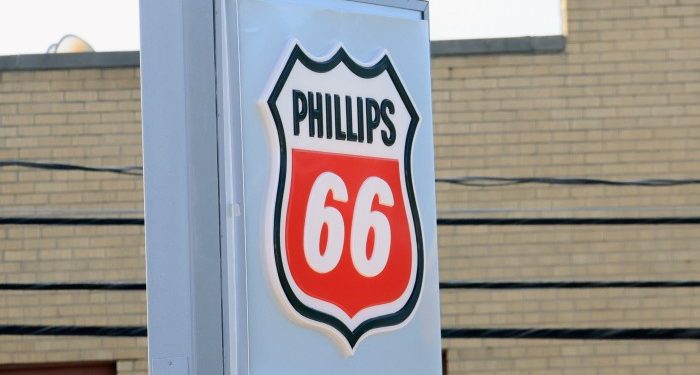 Activist hedge fund Elliott wins two seats on Phillips 66 board