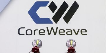 CoreWeave shares fall as spending weighs on outlook