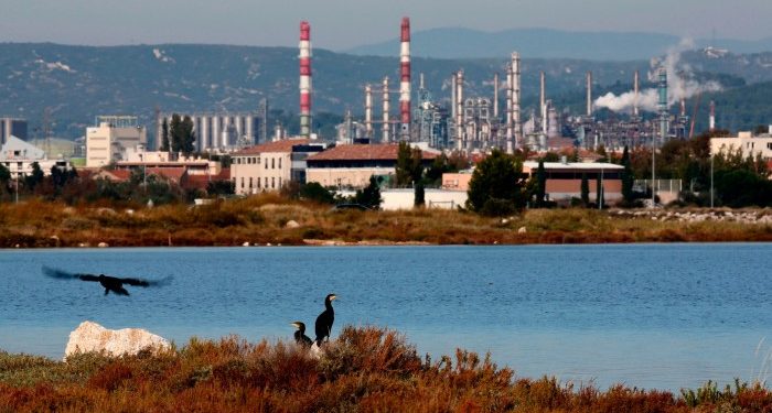 Energy prices push chemicals groups to explore exit from Europe