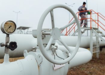 Brussels seeks to force EU companies to disclose Russian gas contracts