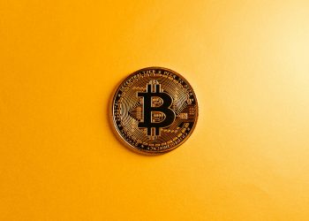 Will Bitcoin Repeat Classic Breakout Pattern To Surge Above $104,000?