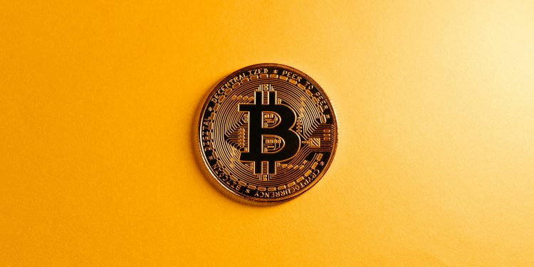 Will Bitcoin Repeat Classic Breakout Pattern To Surge Above $104,000?