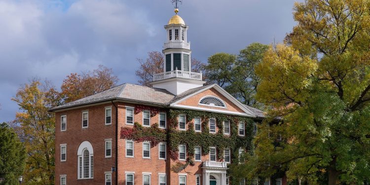 The top private and public colleges for financial aid