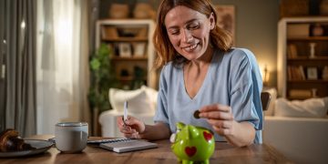 The average 401(k) savings rate is at record-high levels, report finds