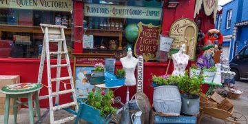 12 Best Places To Sell Antiques for the Most Money