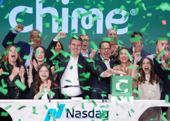 Iconiq VCs spent two years courting Chime and the firm isn’t selling its stake
