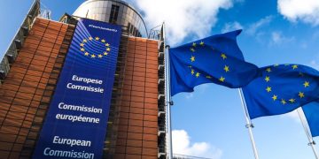 European Commission pushes back on reports saying they will accept 10% US tariff