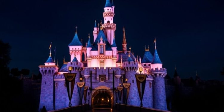 $1,000 Disneyland Breakfast Sparks Outrage: Dad Says He ‘Almost Spit Out My Coffee’
