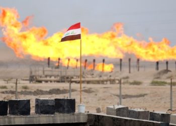 Oil majors pull staff from Iraq amid fears of retaliation by Iran