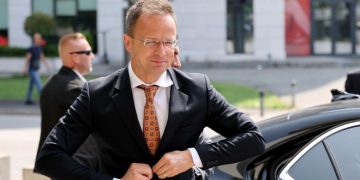 The EU’s struggle to stop funding Putin’s war