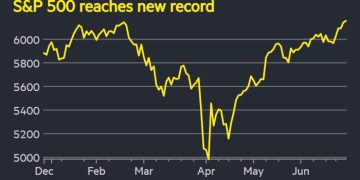 US stocks hit record high as markets recover from Trump tariff shock