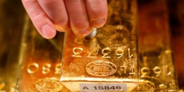 Germany and Italy pressed to bring $245bn of gold home from US