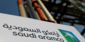 Saudi Aramco raises $5bn in bond sale as it grapples with lower oil prices