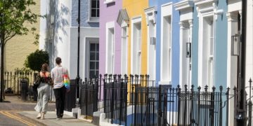 Non-doms’ retreat hits London’s prime housing market
