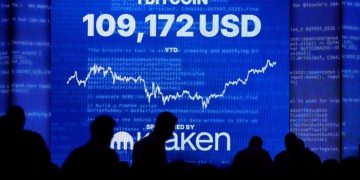 US opens door to retirement savers purchasing crypto tokens