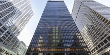 Regulators warn of hidden vulnerabilities in $12tn commercial property market