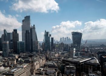 UK pensions bill pushes more investment in private markets