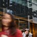 BlackRock sets $400bn fundraising target to take on private capital giants