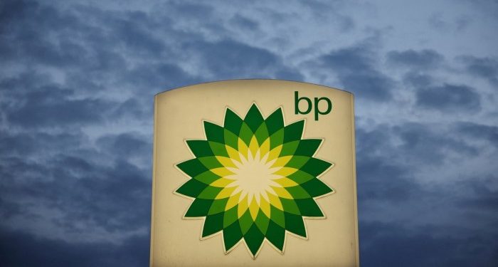 Shell denies takeover talks with UK rival BP