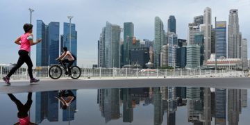UK financial regulators should copy Singapore model, say peers