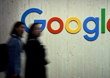 Top US companies walk fine line on climate amid competing pressures