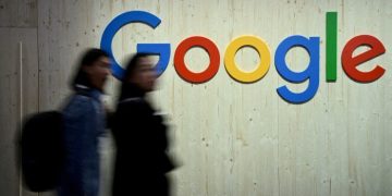 Top US companies walk fine line on climate amid competing pressures