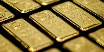 Gold overtakes euro as global reserve asset, ECB says