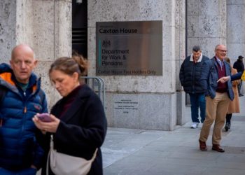 Defined benefit pension reform will spur limited UK investment, officials warn