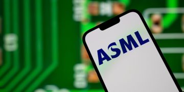 GS, ASML, DEO, JNJ & more