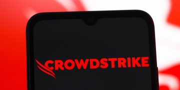 Stocks making the biggest moves midday: FSLR, CRWD, DDOG, HOOD