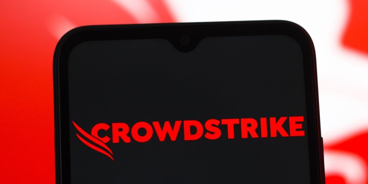 Stocks making the biggest moves midday: FSLR, CRWD, DDOG, HOOD