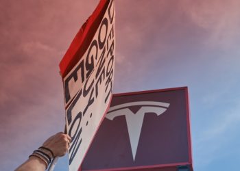 Tesla reports 14 percent drop in second-quarter vehicle deliveries