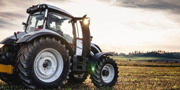AGCO Q2 Blowout Lifts Shares, Guidance, Margins