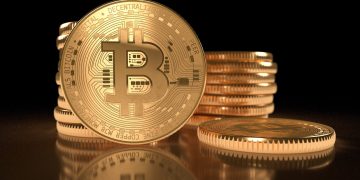 The Hidden Clue In Bitcoin Hourly Close: A Breakout Brewing?
