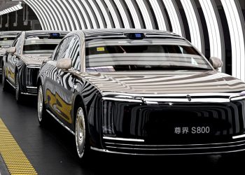 Some Cities in China Are Advertising Exclusive Subsidies for Huawei-Powered Cars