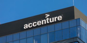 AI Speeds Up Work—But Just Leads To Coffee Breaks, Says Accenture Exec Who Urges Reinventing Roles, Not Just Tools – Accenture (NYSE:ACN), Amazon.com (NASDAQ:AMZN)