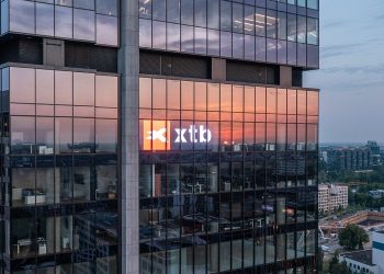 CMC Markets Signals Tokenized Asset Plans, Axi Debuts Institutional Liquidity Offering