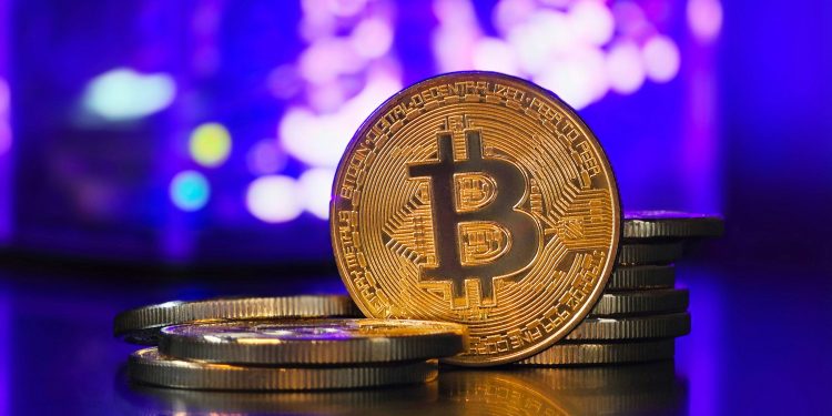US Senator Champions BTC Amid Inflation Fears