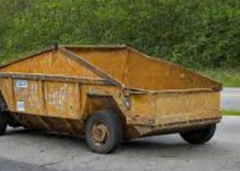 Wall Street Journal says “Elon Musk Is Running Out of Road in China”