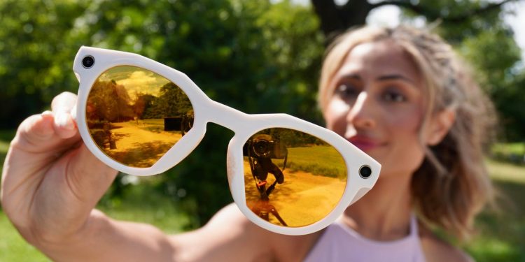 I spent a weekend with Meta’s new Oakley smart glasses – they beat my Ray-Bans in every way