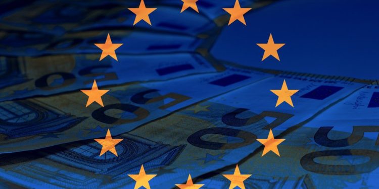 European indices close mixed to end the trading week