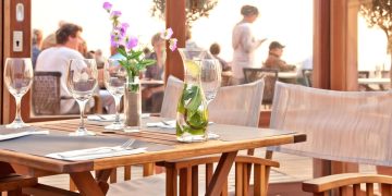 7 Real Ways To Get Paid To Eat at Restaurants