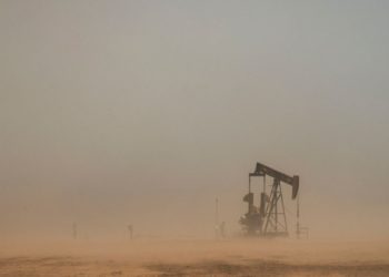 Sentiment sours in the US oil patch amid low crude prices