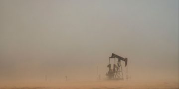 Sentiment sours in the US oil patch amid low crude prices
