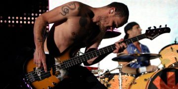 Warner Music and Bain target $300mn Red Hot Chili Peppers catalogue deal